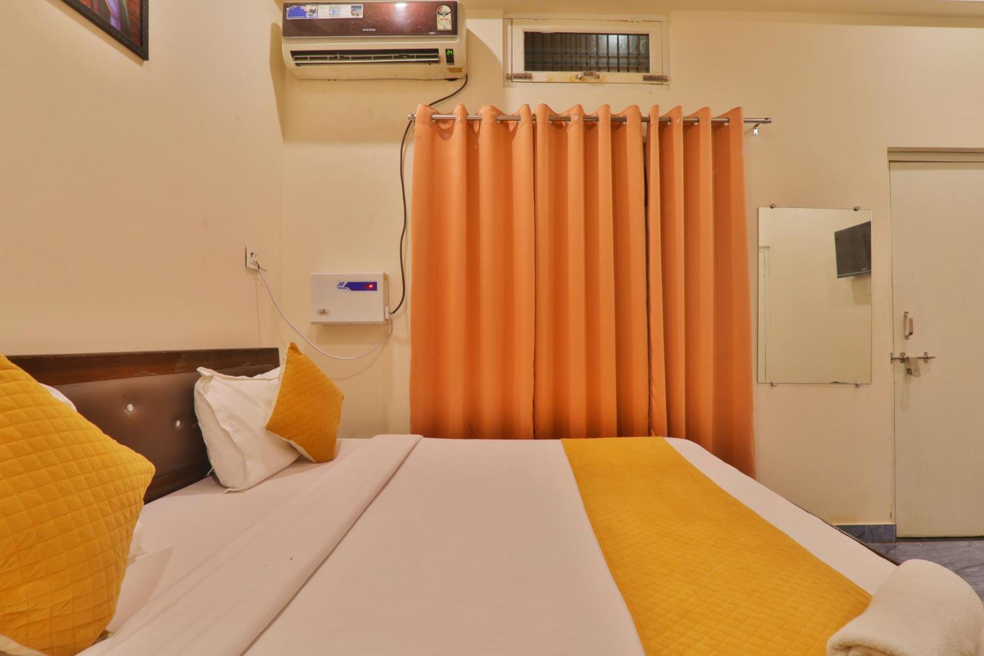 Hotel Ramayan Inn Free Pickup From Ayodhya Dham Junction Exteriér fotografie