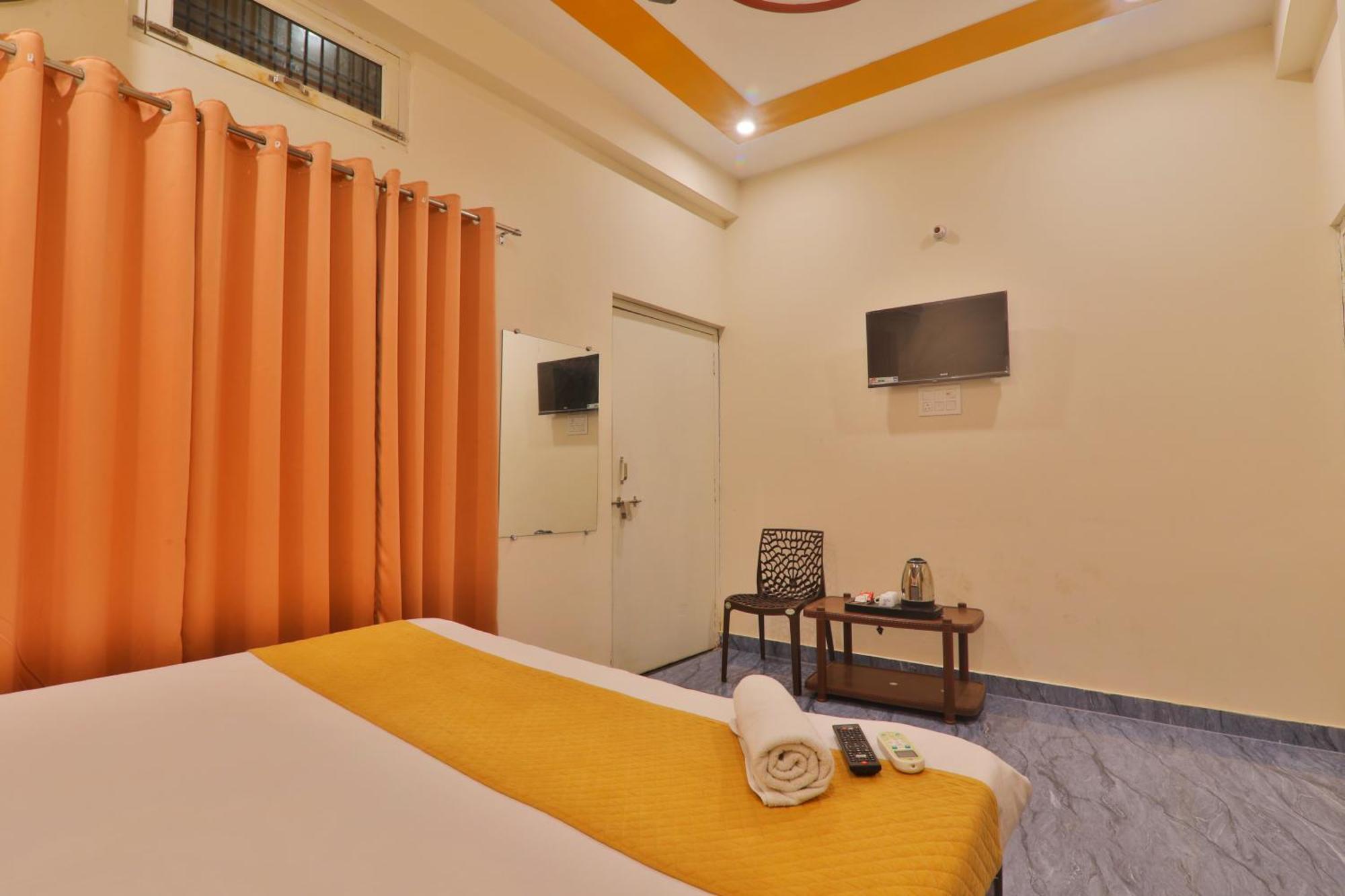 Hotel Ramayan Inn Free Pickup From Ayodhya Dham Junction Exteriér fotografie