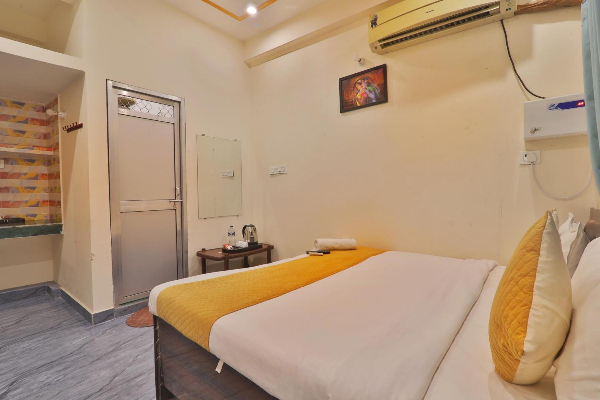 Hotel Ramayan Inn Free Pickup From Ayodhya Dham Junction Exteriér fotografie