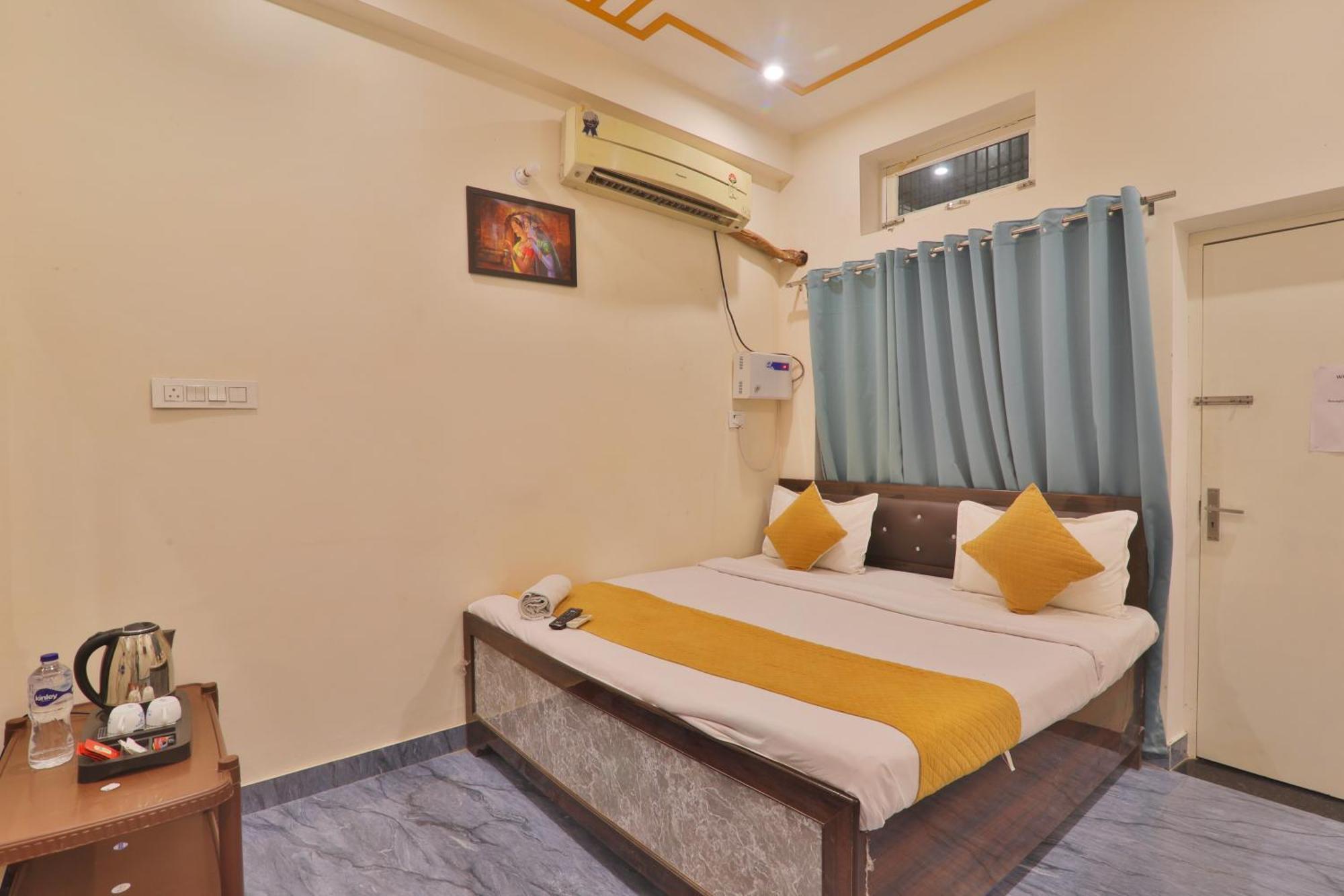Hotel Ramayan Inn Free Pickup From Ayodhya Dham Junction Exteriér fotografie
