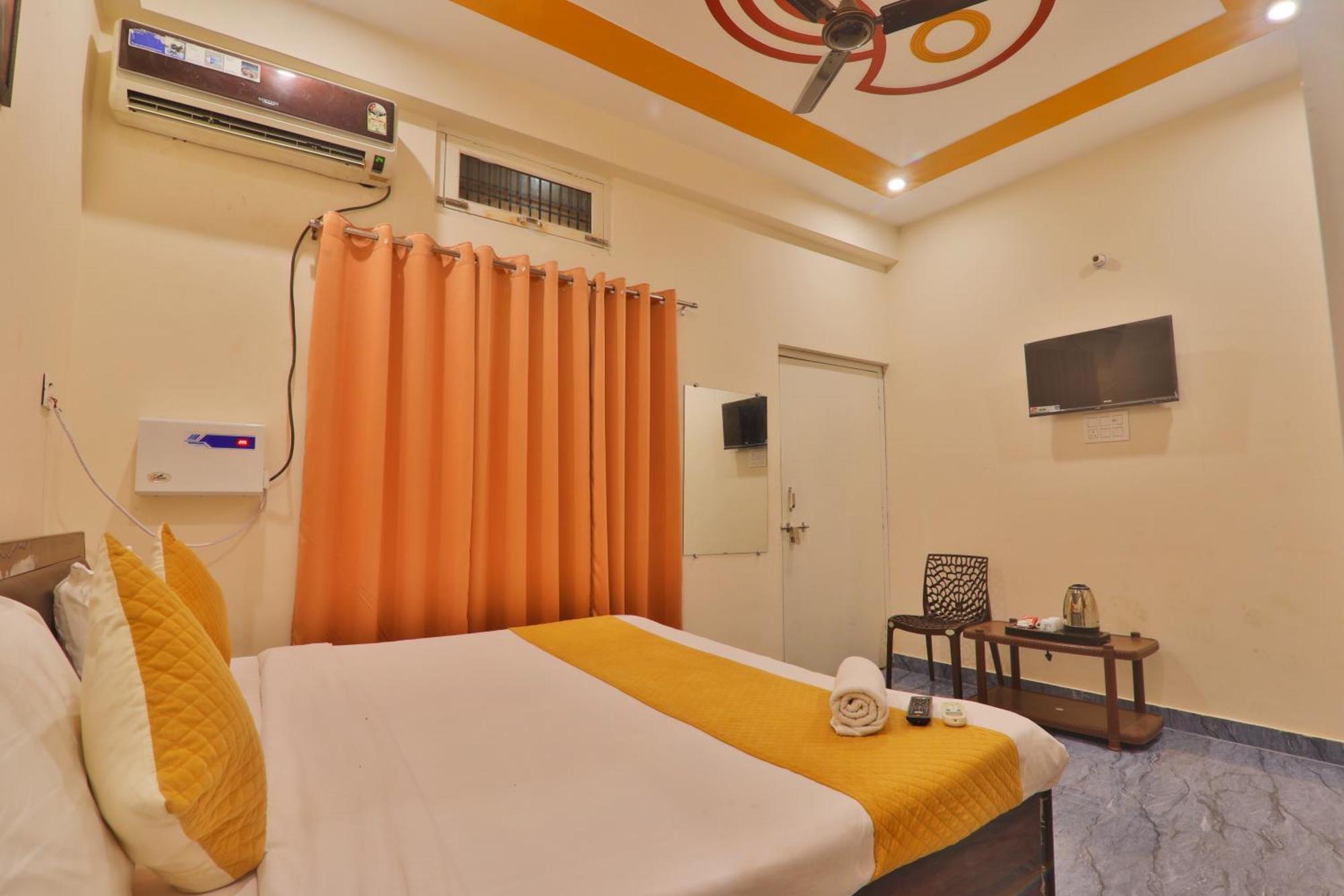 Hotel Ramayan Inn Free Pickup From Ayodhya Dham Junction Exteriér fotografie